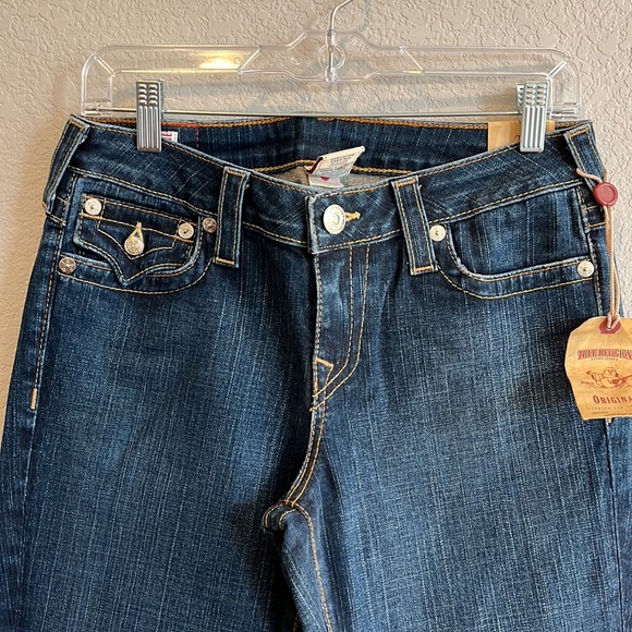 True Religion jeans. 30. NWT. Becky. - Picture 2 of 9